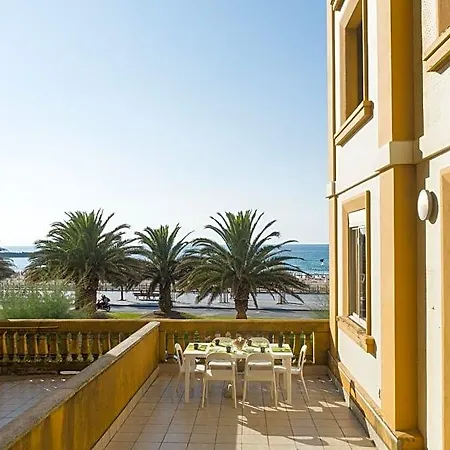La Terrace - Ib. Hotel 4*